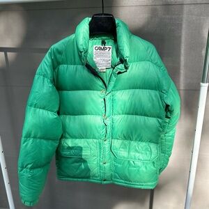 Vintage Camp 7 80’s Down puffer ski jacket. 
Kelly green. Size M.